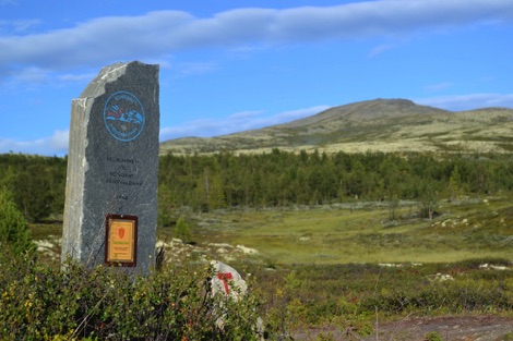 The path to Formokampen, Rondane National Park